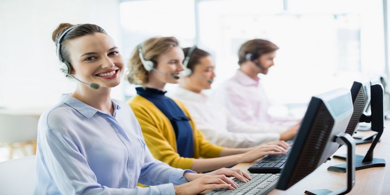 Liên hệ với nhà cái qua số hotline tiện lợi